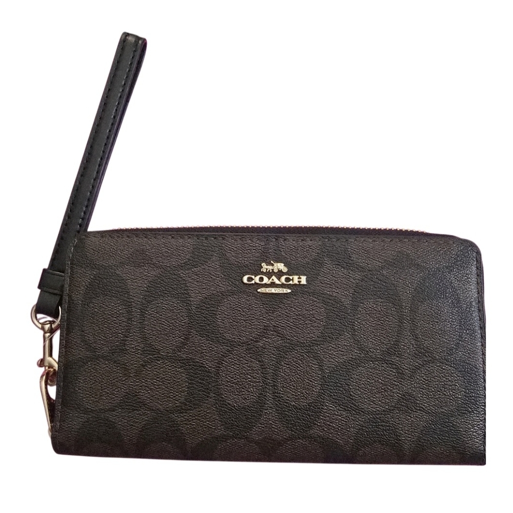 New Coach zip wallet